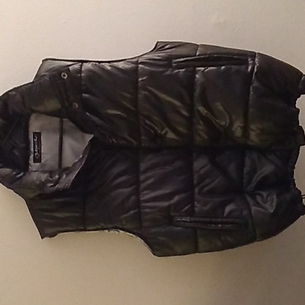 Men's Black puffy vest Bowie by Keanan Duffty